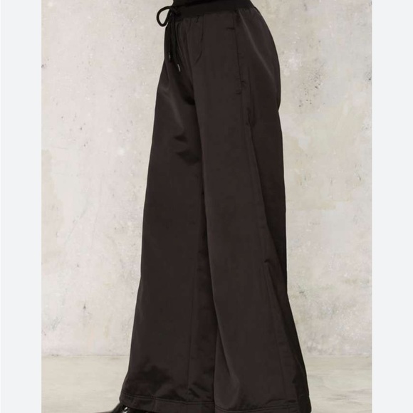 Fenty X Puma | Rihanna X Puma Black Parachute Pants - Picture 2 of 9